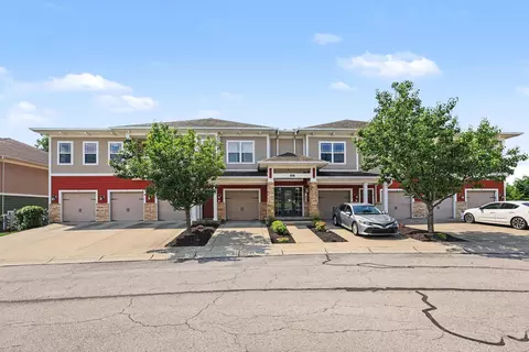 567 Riverpointe Dr #2, Dayton, KY 41074