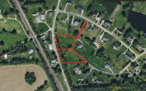 13800 Stablegate Dr, Walton, KY 41094