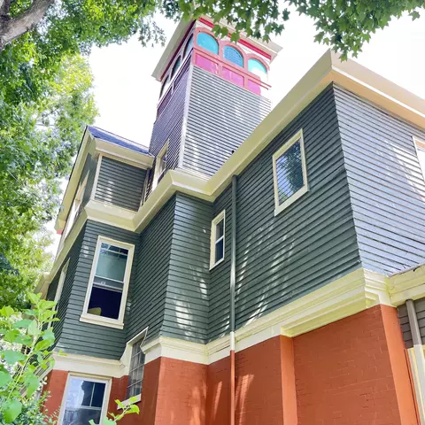 Exterior - 136 E 25th St, Covington, KY 41014 photo 3 of 3