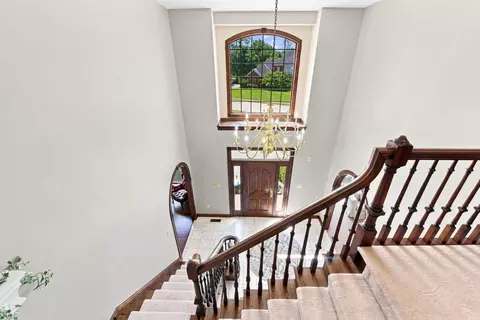 Entry Way - 804 Windgate Ct, Villa Hills, KY 41017 photo 4 of 7