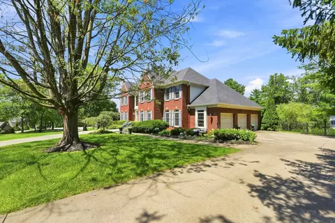 Exterior - 804 Windgate Ct, Villa Hills, KY 41017 photo 11 of 12