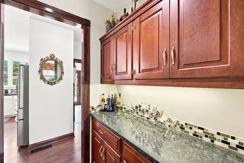 Kitchen - 804 Windgate Ct, Villa Hills, KY 41017 photo 1 of 5