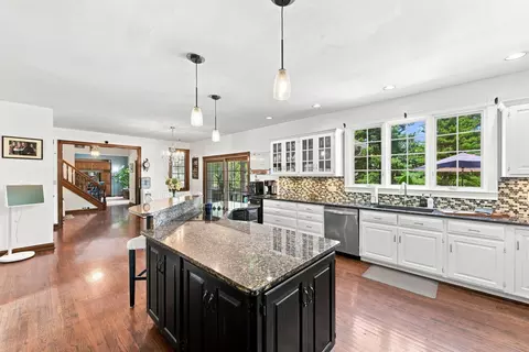 Kitchen - 804 Windgate Ct, Villa Hills, KY 41017 photo 3 of 5