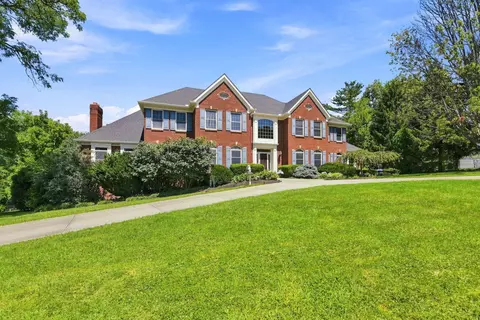 Exterior - 804 Windgate Ct, Villa Hills, KY 41017 photo 12 of 12
