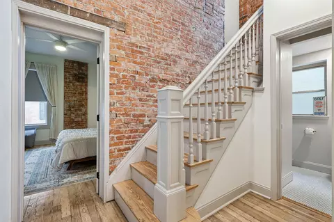 Entry Way - 1109 Lee St, Covington, KY 41011 photo 1 of 6