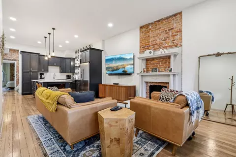 Living - 1109 Lee St, Covington, KY 41011 photo 1 of 5