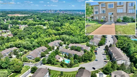 535 Cloverfield Ln #204, Fort Wright, KY 41011