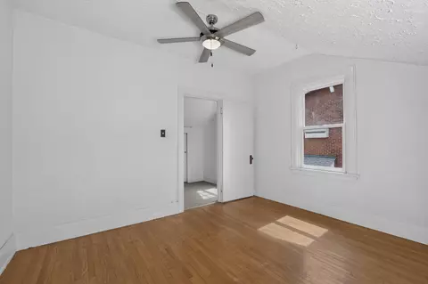 Bedroom - 217 E 26th St, Covington, KY 41014 photo 5 of 7