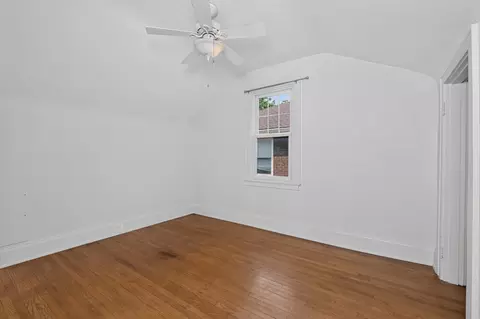 Bedroom - 217 E 26th St, Covington, KY 41014 photo 6 of 7