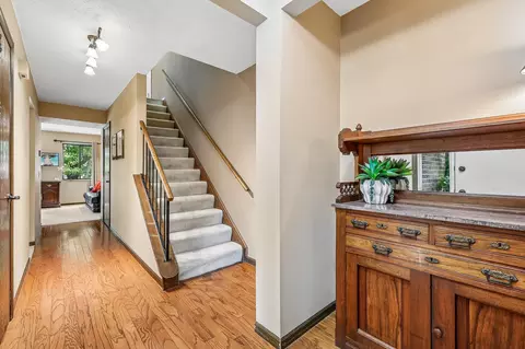 Entry Way - 2902 Prospect Point Dr, Villa Hills, KY 41017 photo 1 of 5