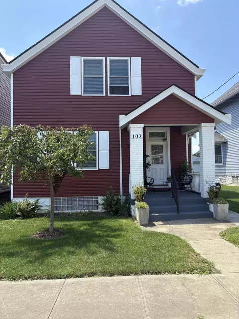 102 W Walnut St, Southgate, KY 41071