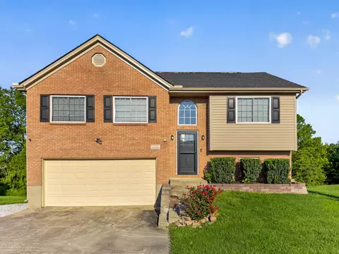 165 Ambassador Dr, Dry Ridge, KY 41035