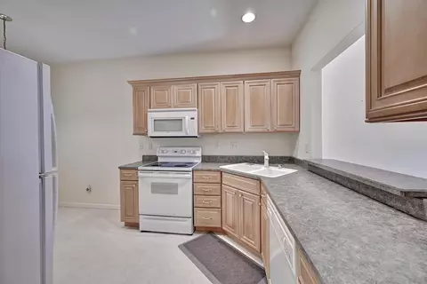 Kitchen - 159 Summer Ln, Crestview Hills, KY 41017 photo 1 of 4