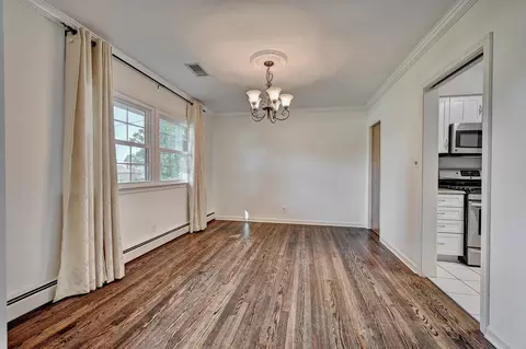 Dining - 3114 Bernard Dr, Edgewood, KY 41017 photo 1 of 2