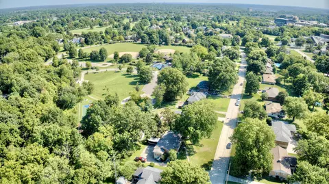 View/Area - 3114 Bernard Dr, Edgewood, KY 41017 photo 7 of 11