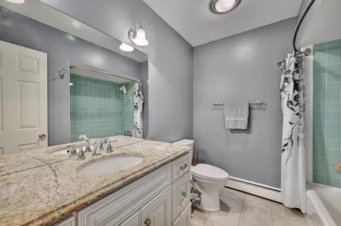 Bath - 3114 Bernard Dr, Edgewood, KY 41017 photo 3 of 5