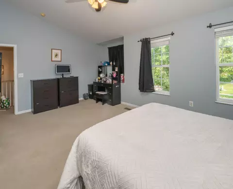 Bedroom - 7602 Cloudstone Dr, Florence, KY 41042 photo 4 of 4