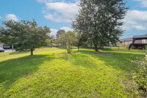 Exterior - 7602 Cloudstone Dr, Florence, KY 41042 photo 4 of 4