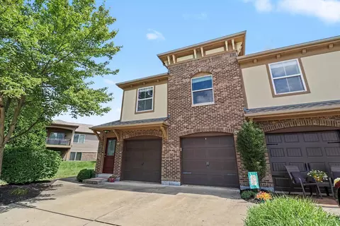 Exterior - 2244 Rolling Hills Dr, Covington, KY 41017 photo 2 of 3