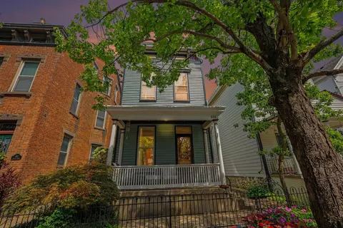 Exterior - 832 Willard St, Covington, KY 41011 photo 3 of 6