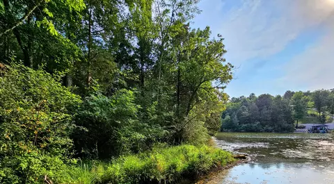 445 Elk Lake Resort Rd #1421, Owenton, KY 40359