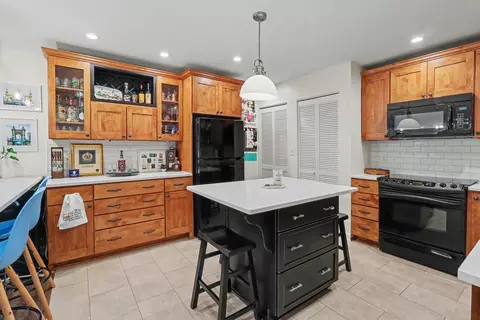 Kitchen - 323 E 2nd St #105, Covington, KY 41011 photo 4 of 4