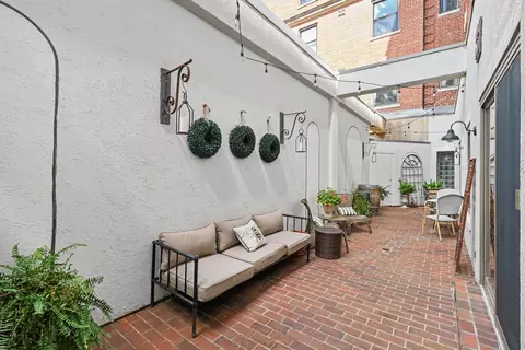 Exterior - 323 E 2nd St #105, Covington, KY 41011 photo 7 of 9