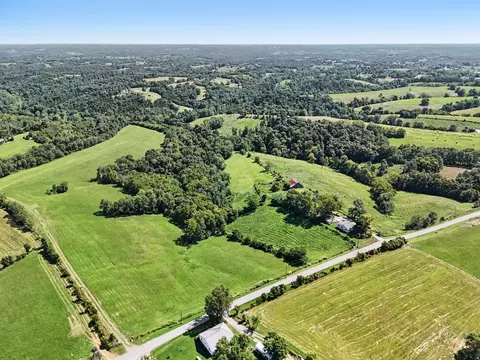 3665 Stewart Ridge Rd, Jonesville, KY 41052