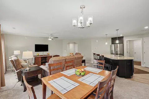 Dining - 2455 Bella Rdg, Fort Mitchell, KY 41017 photo 1 of 2