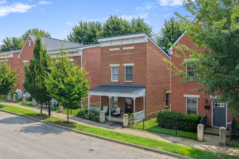 230 W 8th St, Newport, KY 41071
