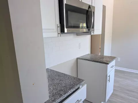 Kitchen - 3306 Hulbert Ave, Erlanger, KY 41018 photo 1 of 1