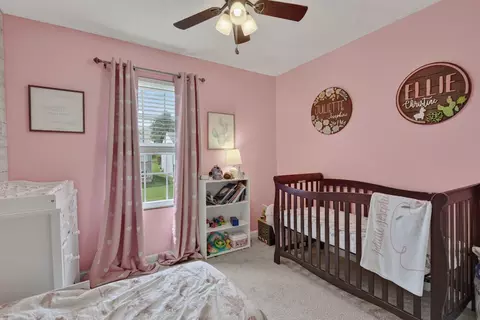 Bedroom - 2556 Evergreen Dr, Covington, KY 41017 photo 3 of 3