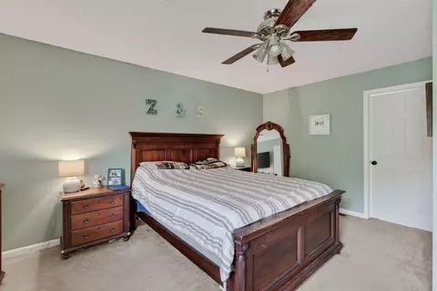 Bedroom - 2556 Evergreen Dr, Covington, KY 41017 photo 1 of 3