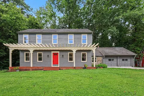 1027 Beaver Rd, Walton, KY 41094