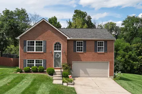 1092 Amblewood Ct, Independence, KY 41051