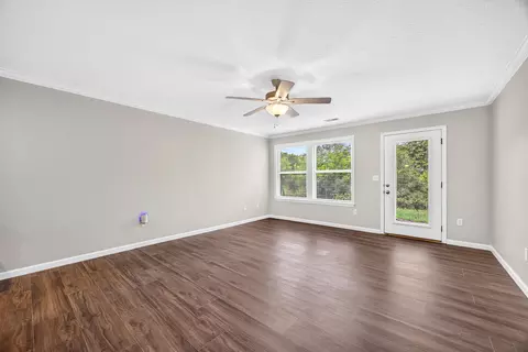 Living - 2363 Piazza Rdg, Covington, KY 41017 photo 1 of 1