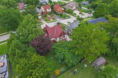 View/Area - 1009 Winding Way, Covington, KY 41011 photo 1 of 3