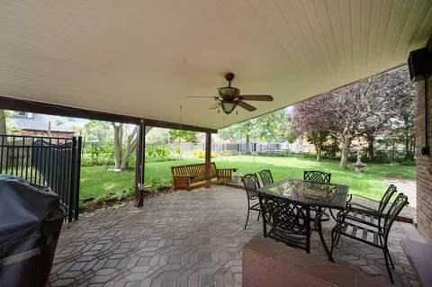 Exterior - 1009 Winding Way, Covington, KY 41011 photo 6 of 11