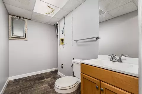 Bath - 1222-1224 E Henry Clay Ave, Covington, KY 41011 photo 4 of 4