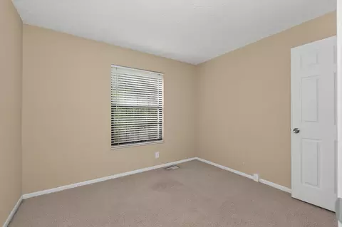 Bedroom - 2426 Palmeadow Dr, Crestview Hills, KY 41017 photo 1 of 4