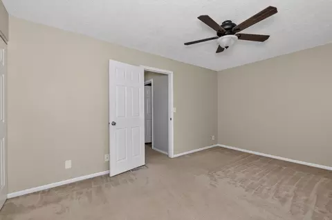 Bedroom - 2426 Palmeadow Dr, Crestview Hills, KY 41017 photo 4 of 4