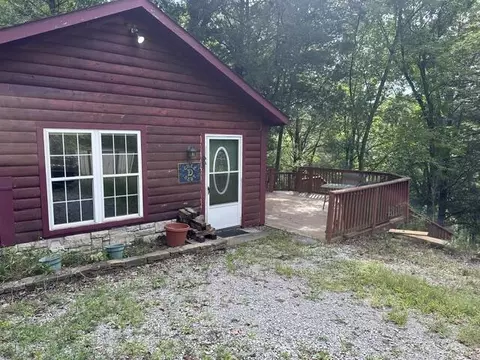 957 Bonar Rd, Falmouth, KY 41040
