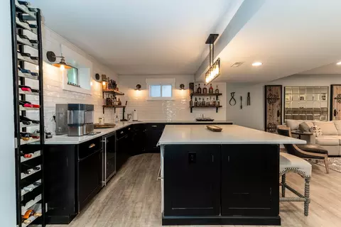 Kitchen - 939 Greenview Ct, Villa Hills, KY 41017 photo 5 of 5