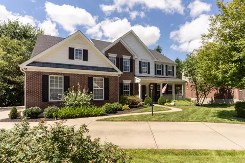 Exterior - 939 Greenview Ct, Villa Hills, KY 41017 photo 2 of 10