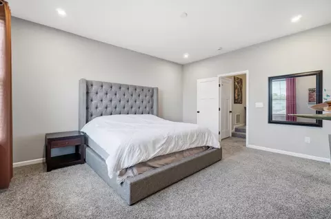 Bedroom - 3901 Volterra Ln, Covington, KY 41017 photo 3 of 5
