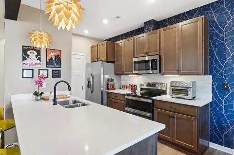 Kitchen - 3901 Volterra Ln, Covington, KY 41017 photo 1 of 4