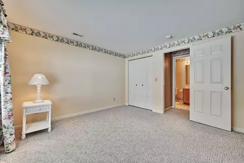 Bedroom - 566 Palmer Ct, Crestview Hills, KY 41017 photo 3 of 3