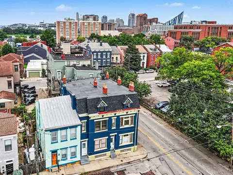View/Area - 202 Athey St #2A, Covington, KY 41011 photo 2 of 3