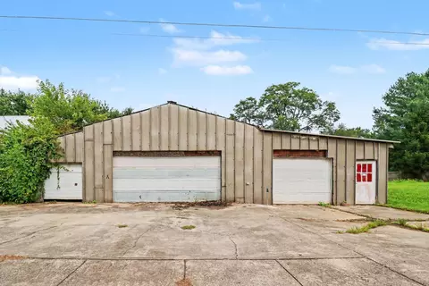 Exterior - 7469 E Bend Rd, Burlington, KY 41005 photo 8 of 9