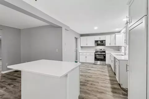 Kitchen - 7469 E Bend Rd, Burlington, KY 41005 photo 1 of 3